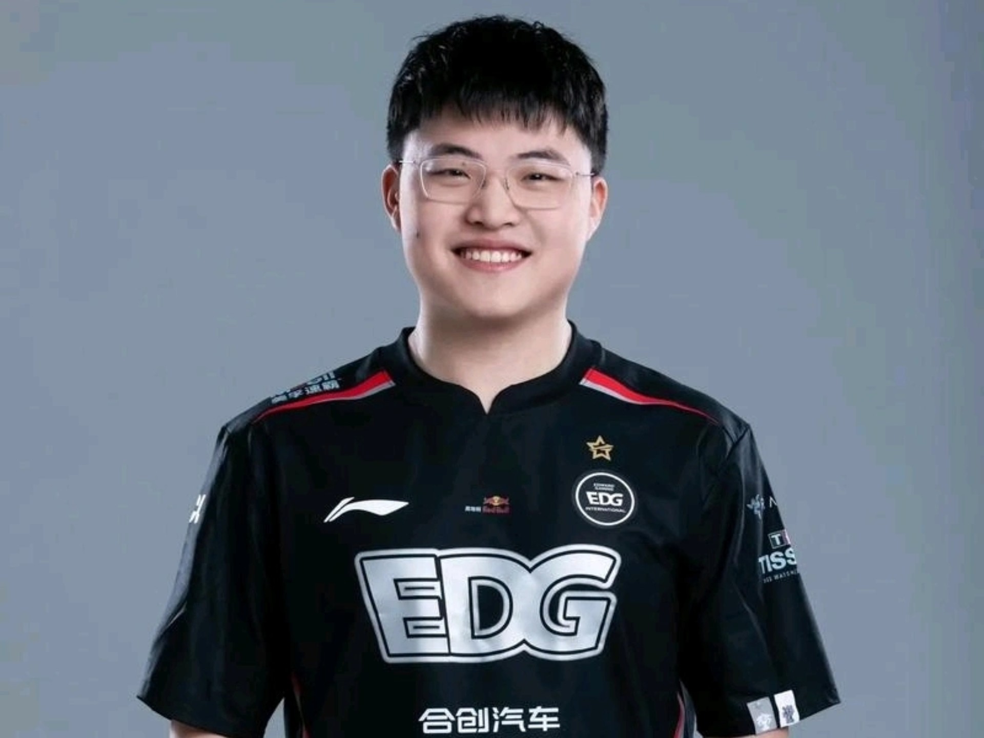 ayx sports 官方网站Uzi连续七场比赛得分超过战术调整，RNG不断突破！的简单介绍