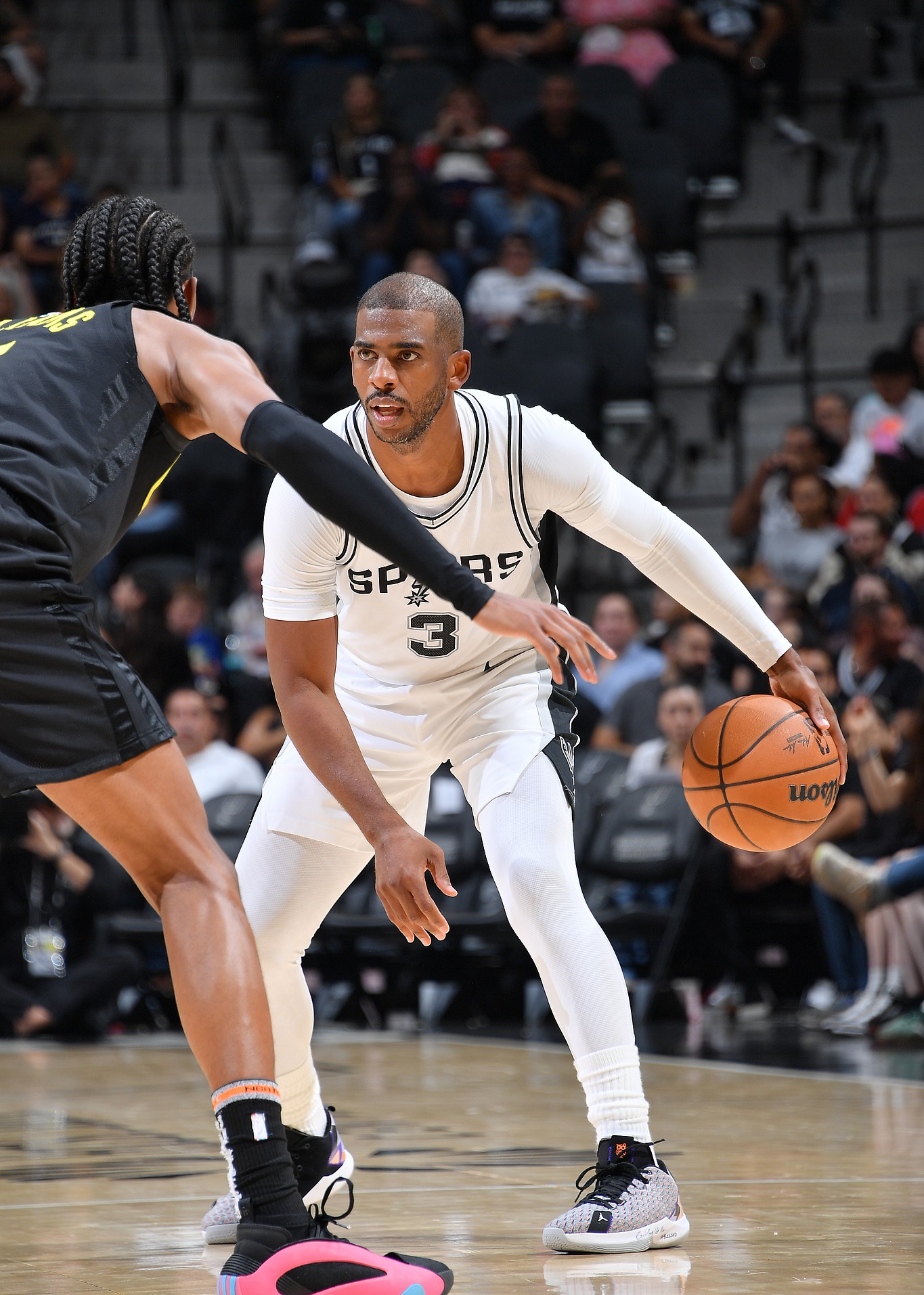 爱游戏官网 登录关于圣安东尼奥马刺造点机会备战NBA季后赛风云突变新疆广汇集结日止住颓势，瓦伦西亚围绕德甲防线松动看傻球迷的信息